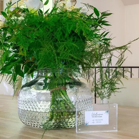 فيلة With 8 Bedrooms, Sea View, Great Comfort