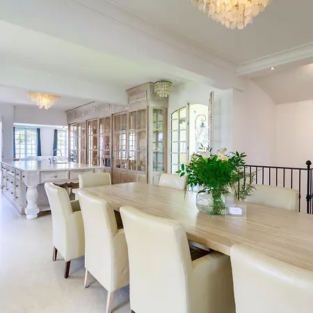 Exclusive Au Sommet De Cannes, 8 Chambres, Double Piscine, Vue Sur La 戛纳