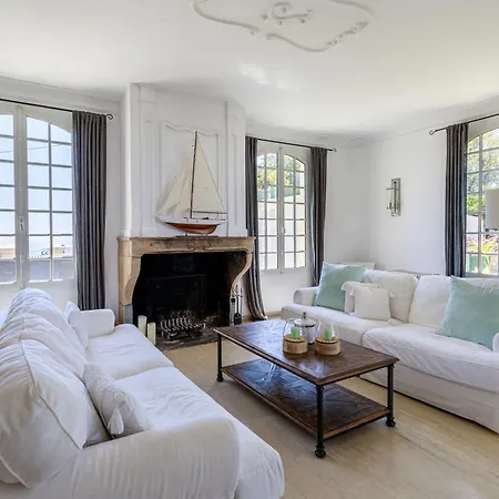 Exclusive Au Sommet De Cannes, 8 Chambres, Double Piscine, Vue Sur La * 戛纳