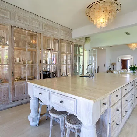 别墅 Exclusive Au Sommet De Cannes, 8 Chambres, Double Piscine, Vue Sur La