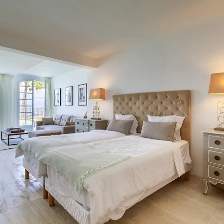 Exclusive Au Sommet De Cannes, 8 Chambres, Double Piscine, Vue Sur La 别墅 *
