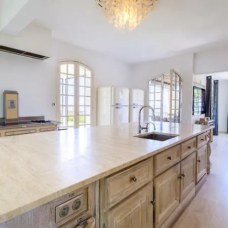 Exclusive Au Sommet De Cannes, 8 Chambres, Double Piscine, Vue Sur La Willa Cannes